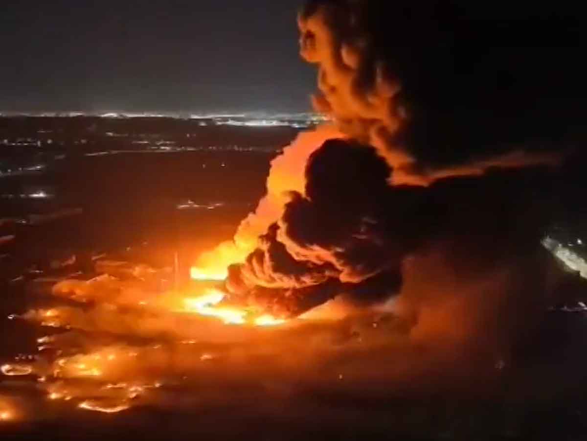 Tragedia en la puerta de la ciudad: Explosión devastadora en zona industrial provoca grave alerta sanitaria y evacuación masiva