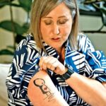 “El teléfono es la peor arma que les damos”; testimonio de la madre de una víctima