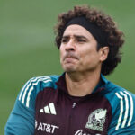 La inexplicable distracción que costó el partido a Memo Ochoa en la liga chipriota: un momento crítico que pasará a la historia.