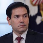 Trump repite una afirmación que sugiere Rubio podría ser presidente de Cuba.