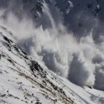 Diez esquiadores desaparecidos tras avalancha en el pico Castle de California